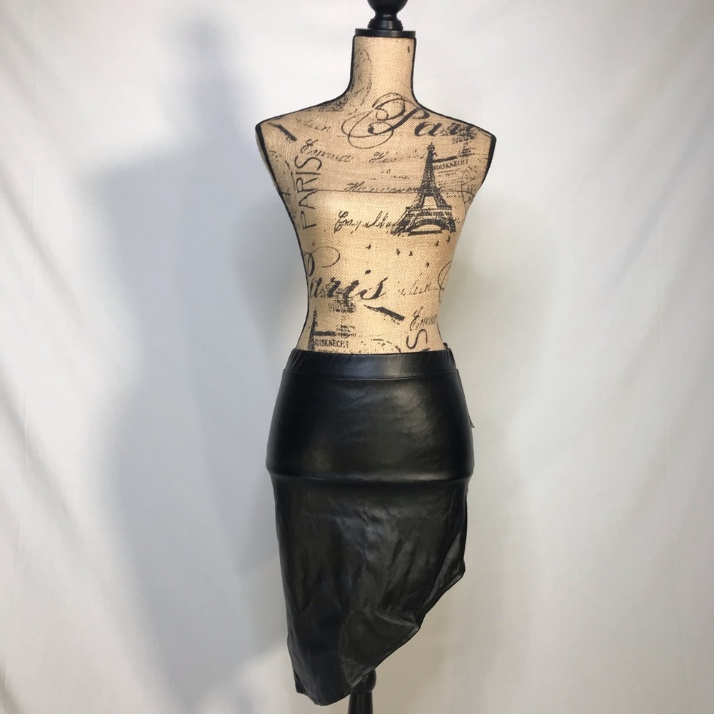 Forever 21 short skirt